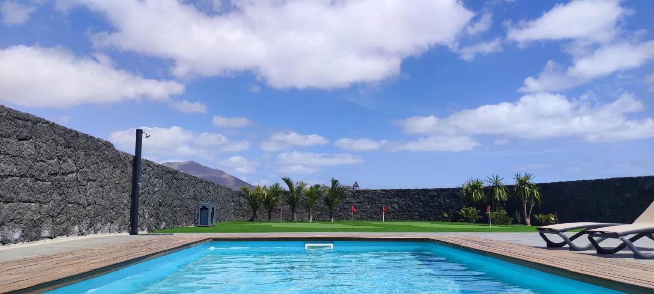Villa Geneva - Relax Y Diversion Playa Blanca  Exteriér fotografie